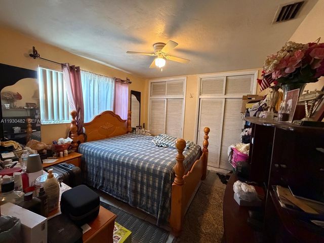 7712 Dilido Blvd, Miramar, FL 33023