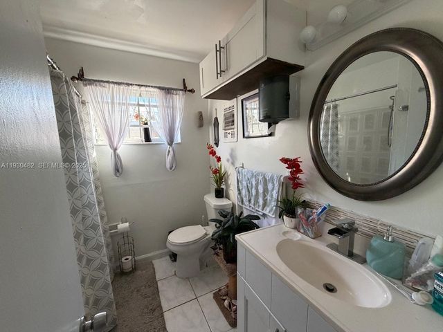 7712 Dilido Blvd, Miramar, FL 33023