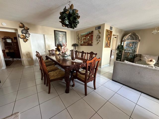 7712 Dilido Blvd, Miramar, FL 33023