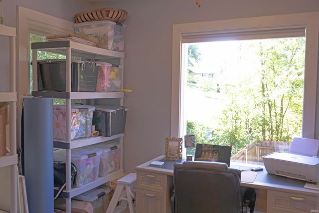 5131 S St Philip Road, Evansville, IN 47712