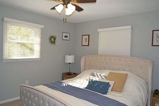 5131 S St Philip Road, Evansville, IN 47712