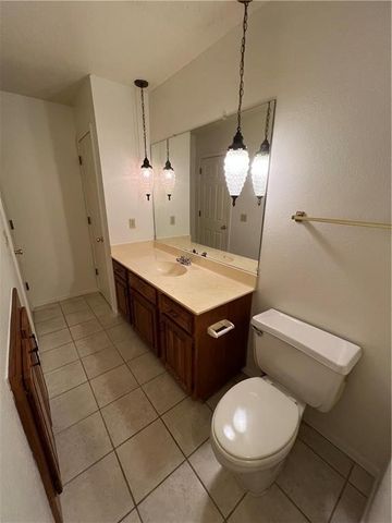 320 S 11th Place, Rogers, AR 72756