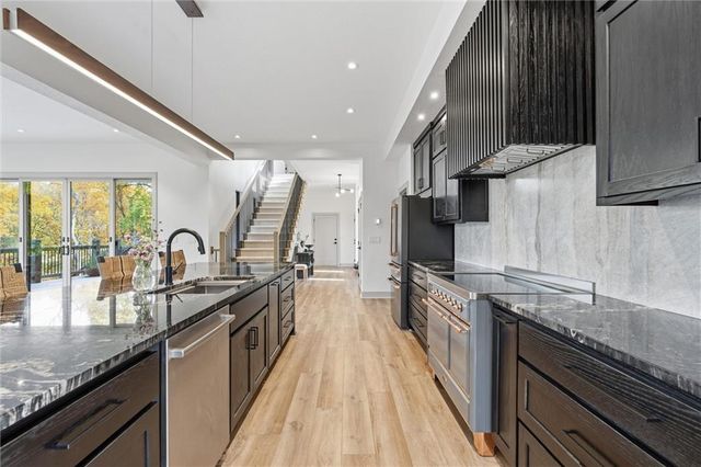 5540 N 107th Street, Kansas City, KS 66109