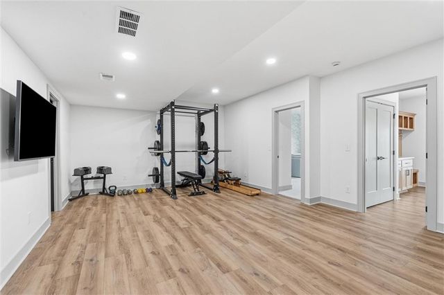 5540 N 107th Street, Kansas City, KS 66109