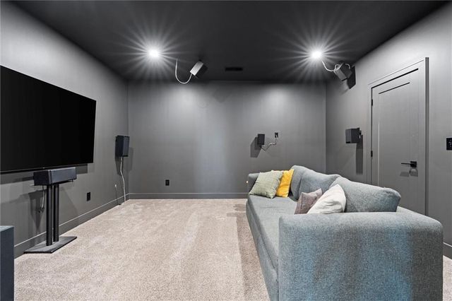 5540 N 107th Street, Kansas City, KS 66109