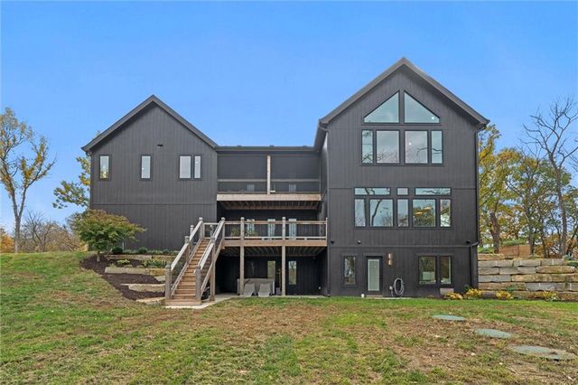 5540 N 107th Street, Kansas City, KS 66109