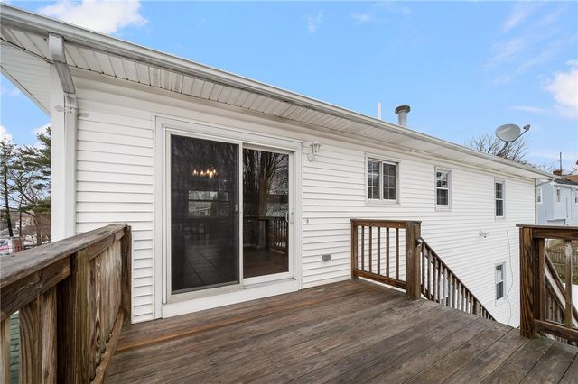 190 Gladstone Street 2, Cranston, RI 02920