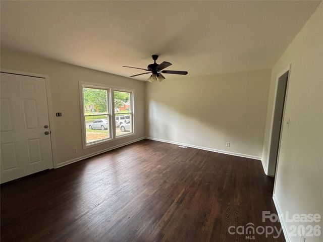 2627 Dora Drive, Charlotte, NC 28215