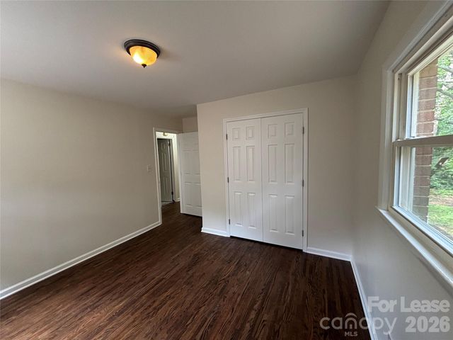 2627 Dora Drive, Charlotte, NC 28215