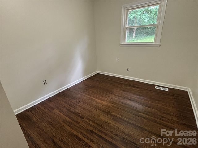 2627 Dora Drive, Charlotte, NC 28215