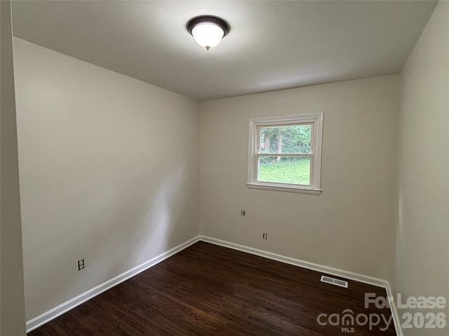 2627 Dora Drive, Charlotte, NC 28215