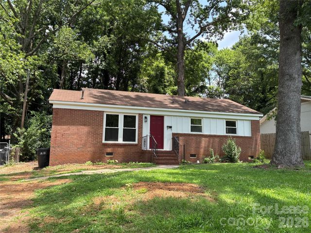 2627 Dora Drive, Charlotte, NC 28215