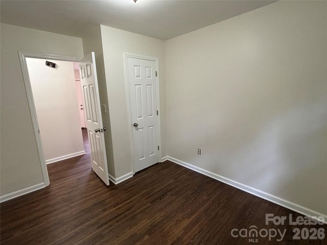 2627 Dora Drive, Charlotte, NC 28215