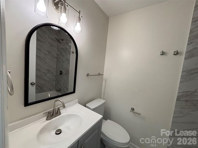 2627 Dora Drive, Charlotte, NC 28215