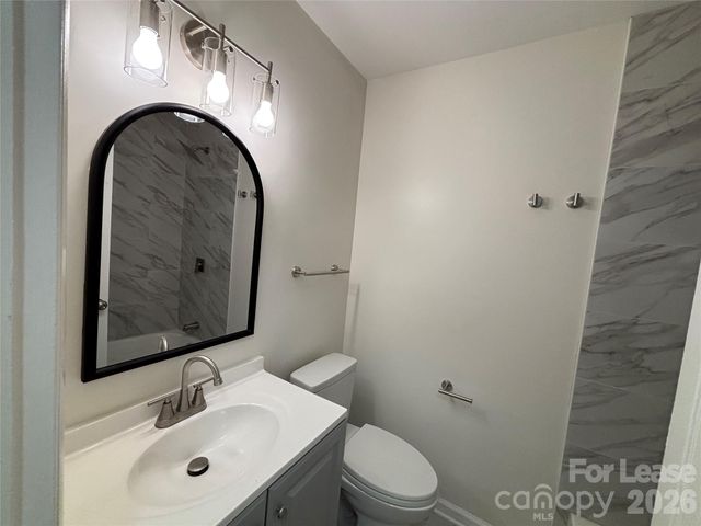 2627 Dora Drive, Charlotte, NC 28215
