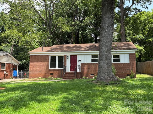 2627 Dora Drive, Charlotte, NC 28215