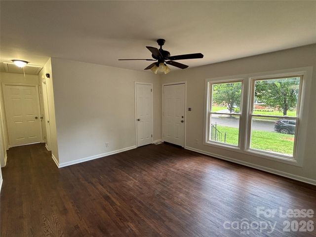 2627 Dora Drive, Charlotte, NC 28215