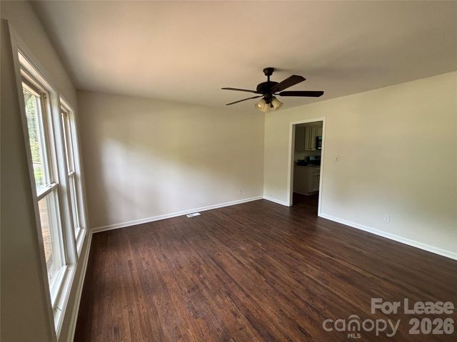 2627 Dora Drive, Charlotte, NC 28215