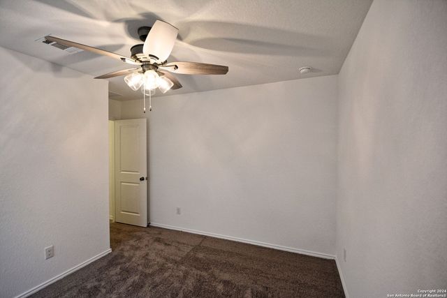738 TULSA TRL, New Braunfels, TX 78132