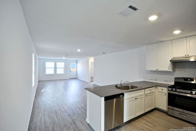 738 TULSA TRL, New Braunfels, TX 78132