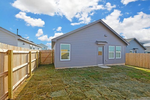 738 TULSA TRL, New Braunfels, TX 78132