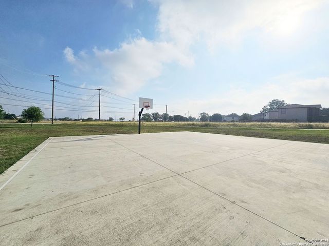 738 TULSA TRL, New Braunfels, TX 78132