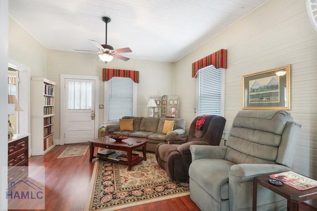 661 E Plum Street, Jesup, GA 31546