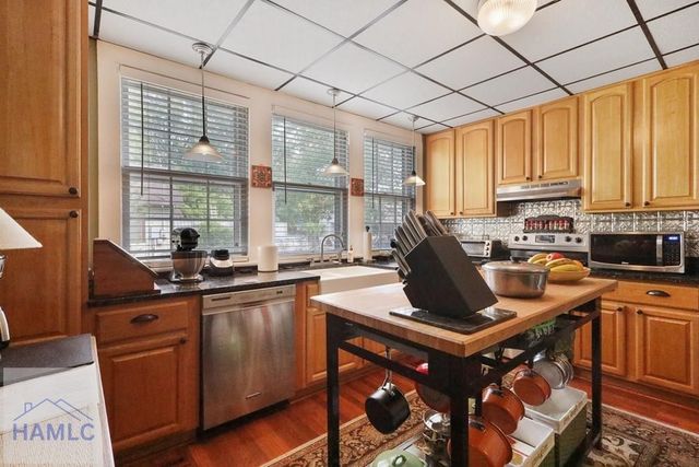 661 E Plum Street, Jesup, GA 31546