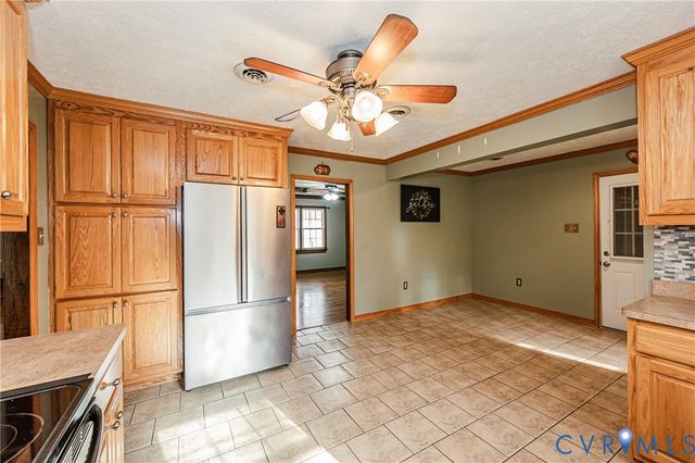 6011 Hingham Dr, New Kent, VA 23124