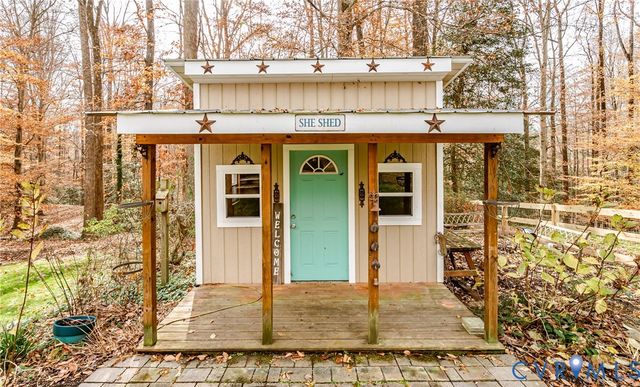 6011 Hingham Dr, New Kent, VA 23124