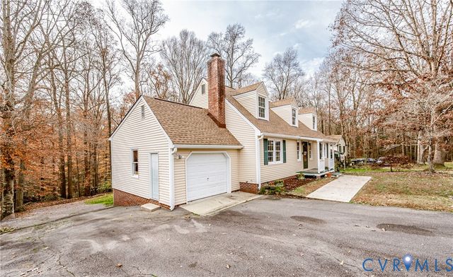 6011 Hingham Dr, New Kent, VA 23124