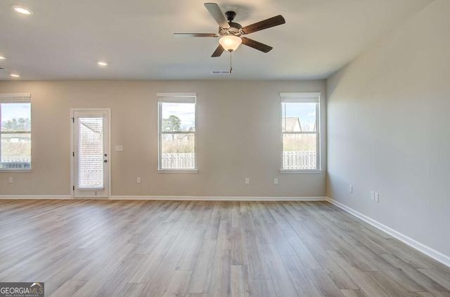 11974 Brightside Parkway, Hampton, GA 30228