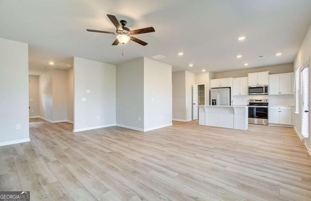 11974 Brightside Parkway, Hampton, GA 30228