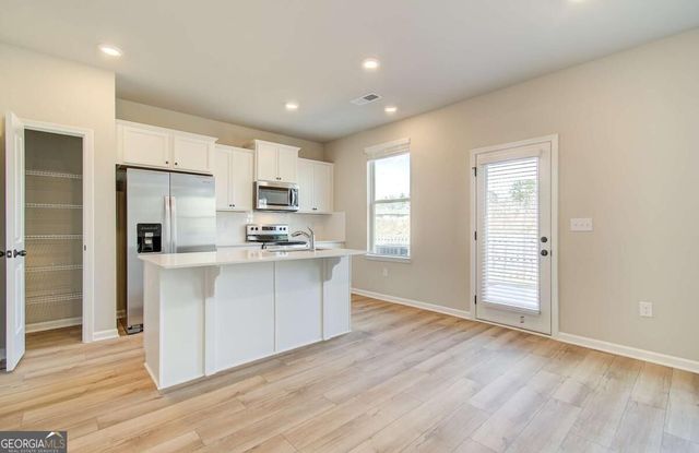11974 Brightside Parkway, Hampton, GA 30228