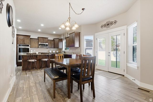 9558 S ECHO RIDGE DR, West Jordan, UT 84081