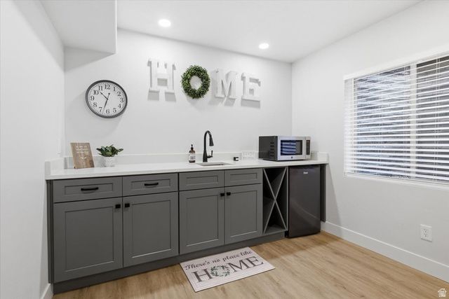 9558 S ECHO RIDGE DR, West Jordan, UT 84081