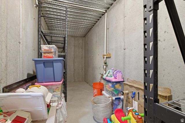 9558 S ECHO RIDGE DR, West Jordan, UT 84081