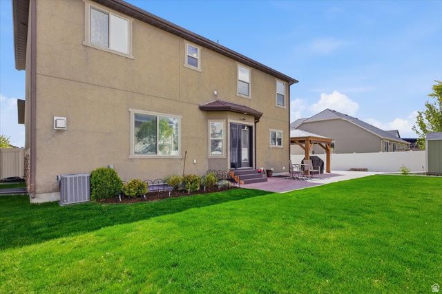 9558 S ECHO RIDGE DR, West Jordan, UT 84081