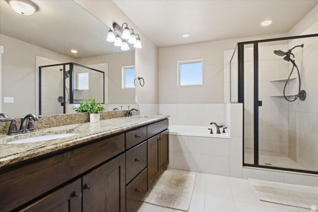 Image 16 of property listing at 9558 S ECHO RIDGE DR, West Jordan, UT 84081