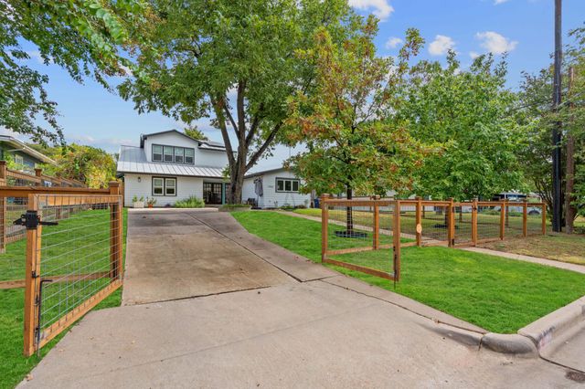 1900 Ullrich Ave, Austin, TX 78756