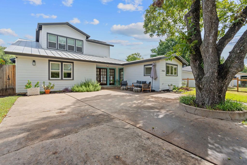 1900 Ullrich Ave, Austin, TX 78756