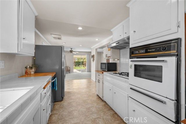 433 N Shaftesbury Avenue, San Dimas, CA 91773