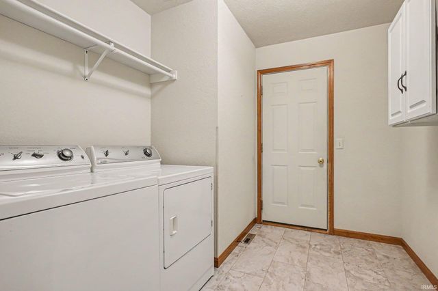 1530 Harvest Drive, Goshen, IN 46526