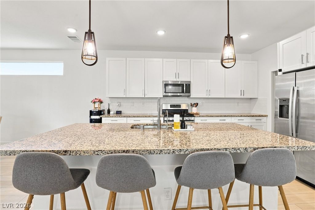 709 Emerson Creek Court, North Las Vegas, NV 89084 — photo 4