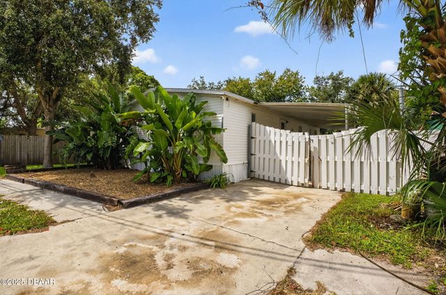 5406 Sydney Street, Port Orange, FL 32127