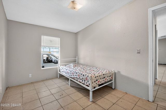 5406 Sydney Street, Port Orange, FL 32127