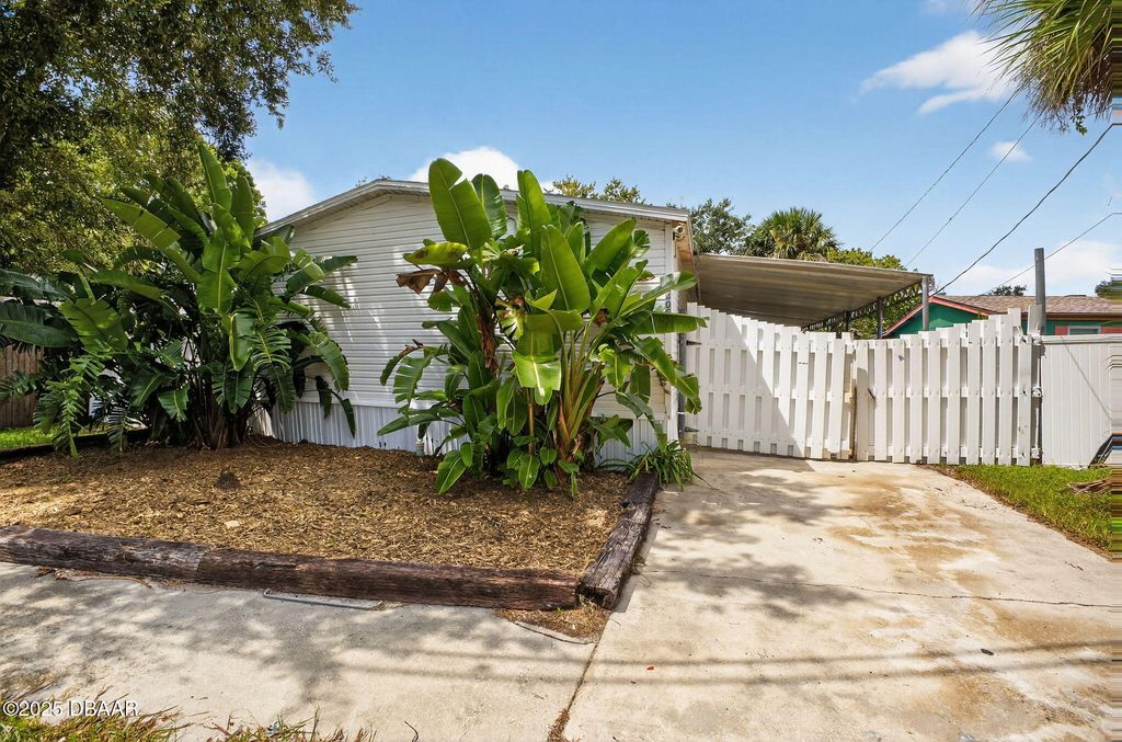 5406 Sydney Street, Port Orange, FL 32127