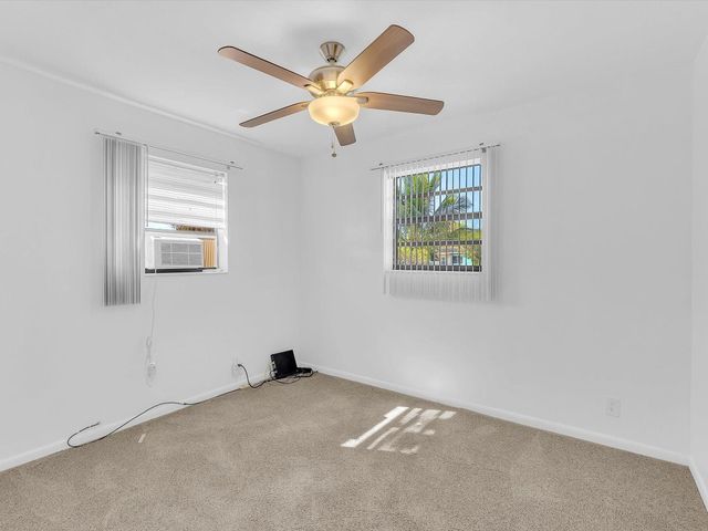 3310 NW 43rd Avenue, Lauderdale Lakes, FL 33319