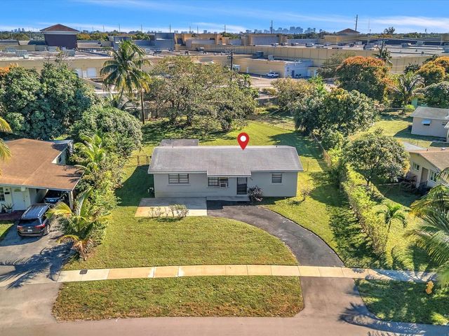 3310 NW 43rd Avenue, Lauderdale Lakes, FL 33319