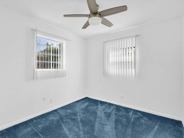 3310 NW 43rd Avenue, Lauderdale Lakes, FL 33319